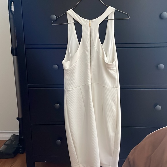 White body con dress - Picture 2 of 5